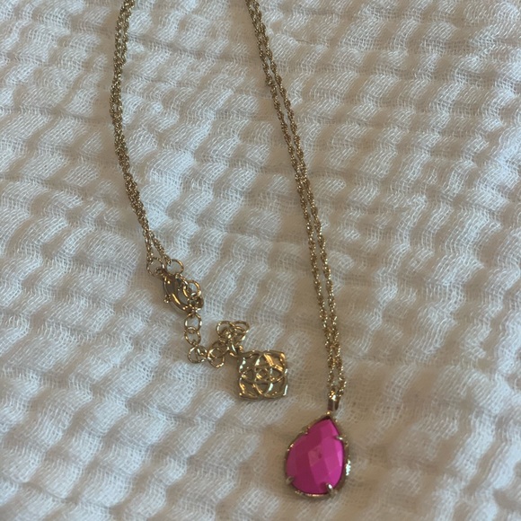 Kendra Scott small teardrop pendent necklace - Picture 4 of 6